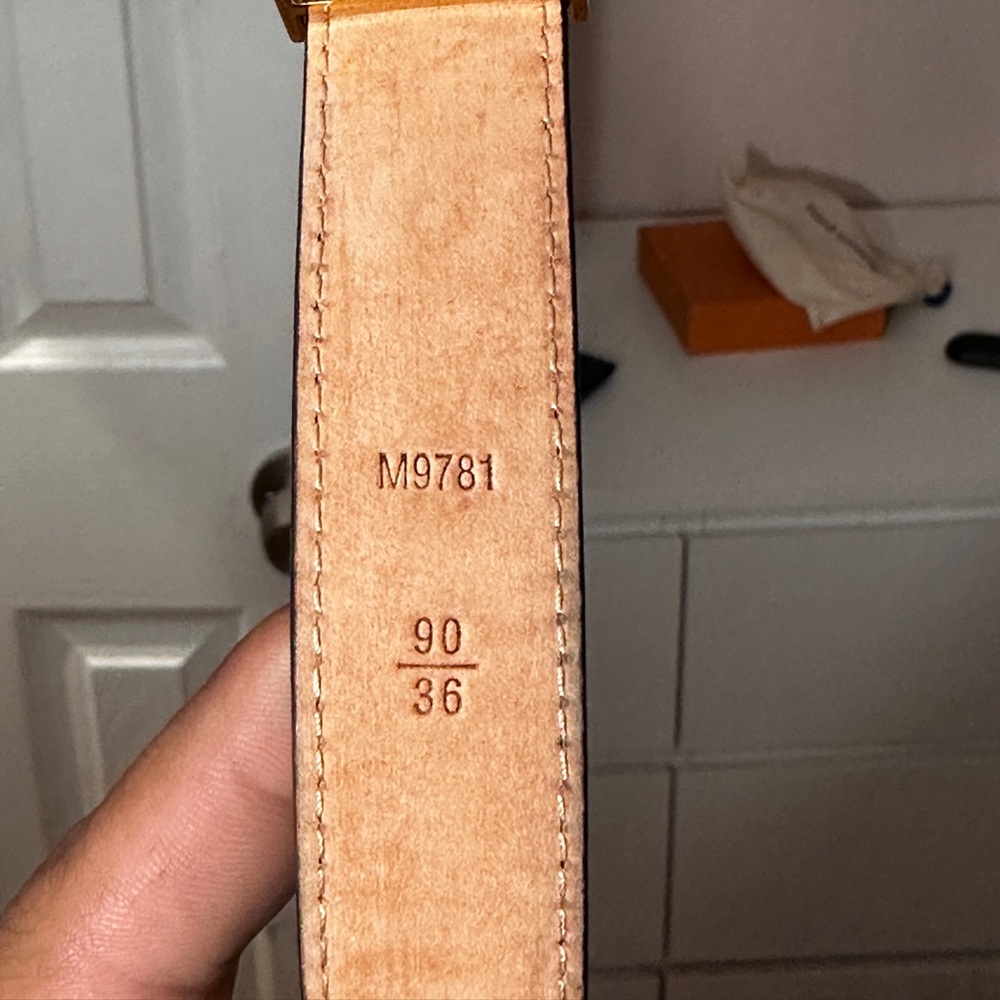 LOUIS VUITTON BELT - Picture 3 of 3
